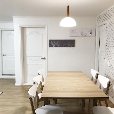 Hongdae Zoe Three Room House Сеул Экстерьер фото