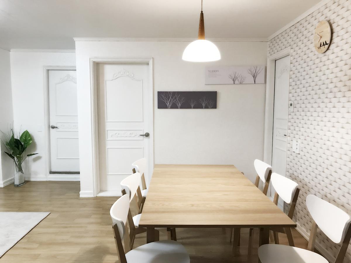 Hongdae Zoe Three Room House Сеул Экстерьер фото